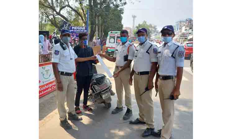 హోండా యాక్టివాపై 92 చ‌లాన్లు.. రూ. 25,250 జ‌రిమానా