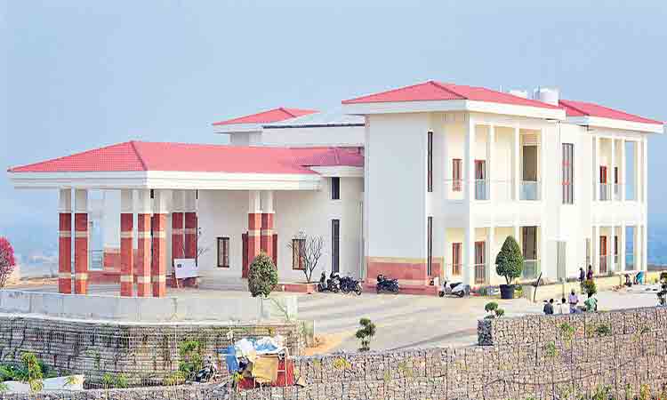 యాదాద్రిలో వీవీఐపీ అతిథిగృహాలు ముస్తాబు