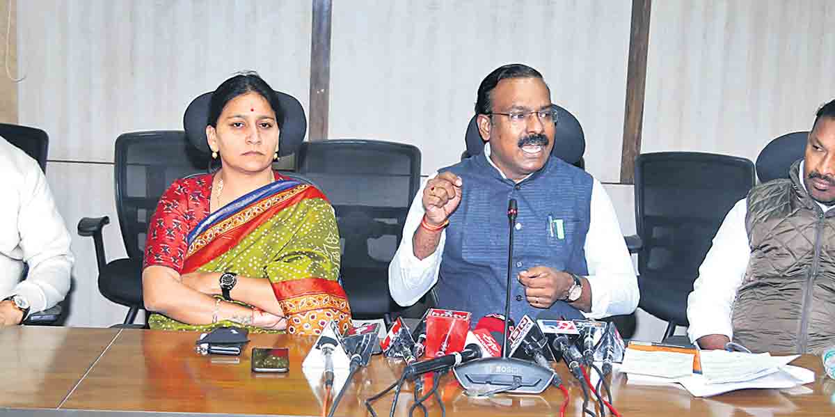 తిన్నది అరగక బండి దీక్షలు