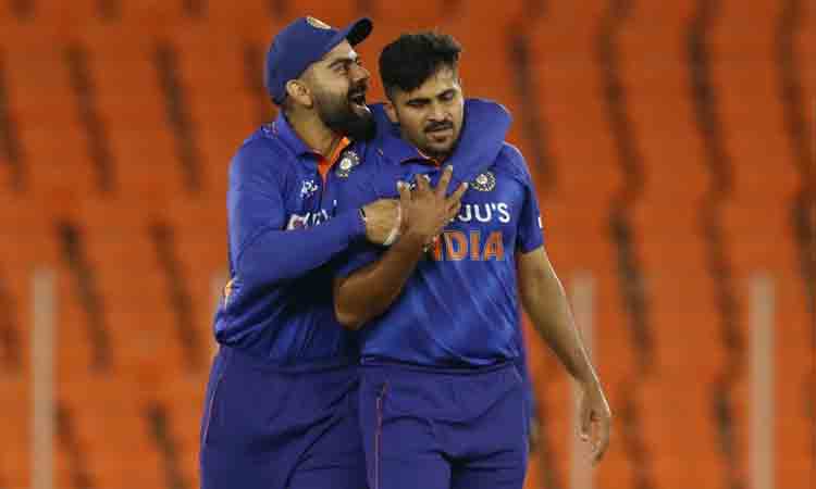 IND vs WI | పంత్ డైవింగ్ క్యాచ్.. విండీస్ ఎనిమిదో వికెట్ డౌన్