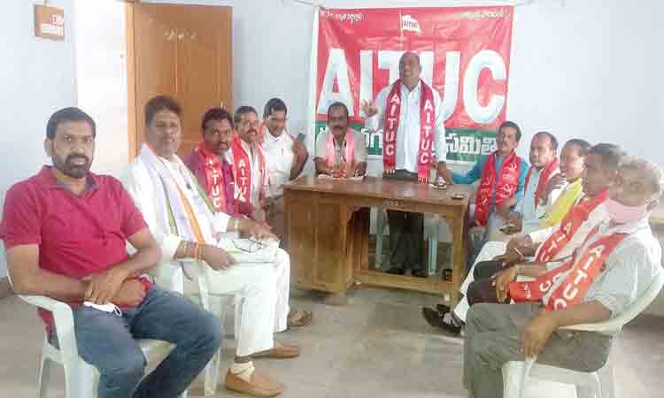 సార్వత్రిక సమ్మె జయప్రదం చేయాలి