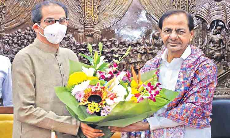 మేమున్నాం.. పదండి ముందుకు