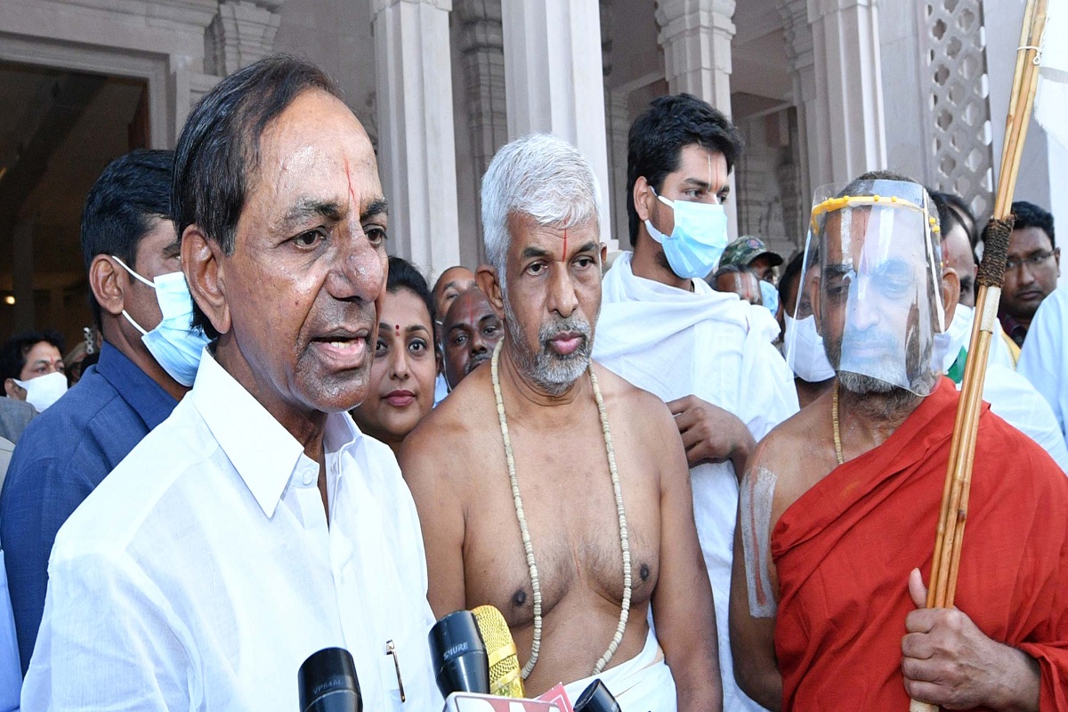 శ్రీమద్రామానుజ విగ్రహం.. సమానత్వానికి ప్రతీకలాంటిది: సీఎం కేసీఆర్