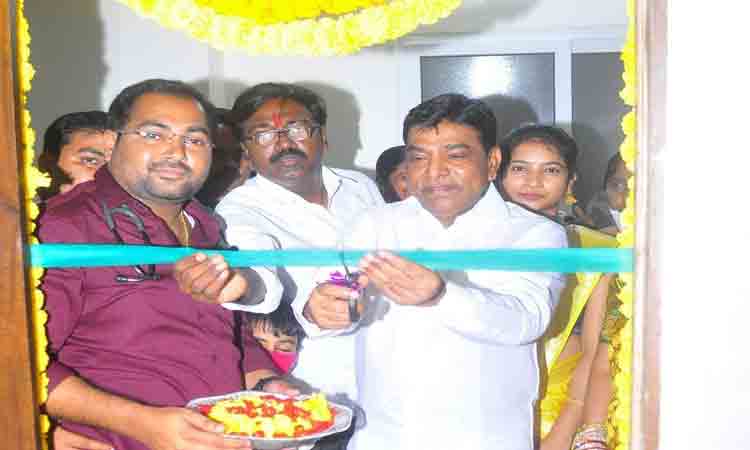 ప్రజా వైద్యశాలగా పేరొందాలి