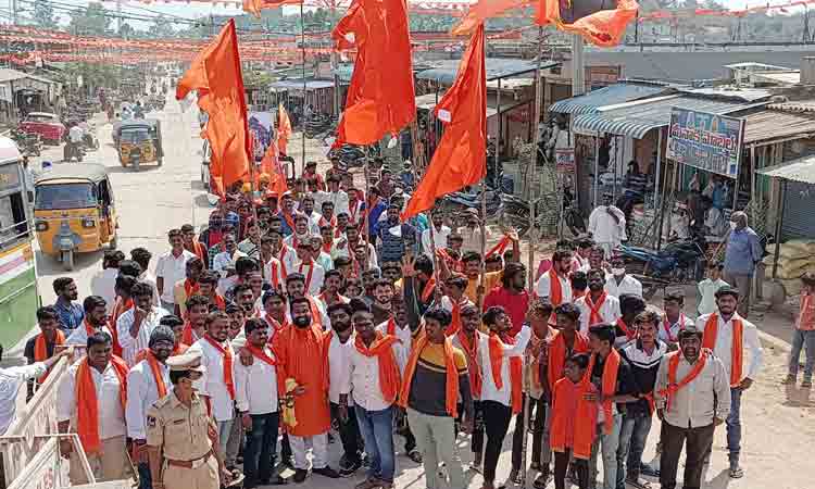 ఘనంగా ఛత్రపతి శివాజీ జయంతి వేడుకలు