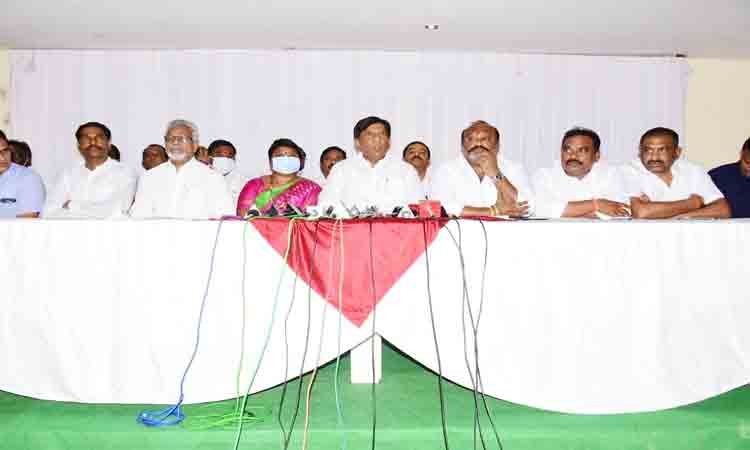 మోదీవి పచ్చి అబద్ధాలు