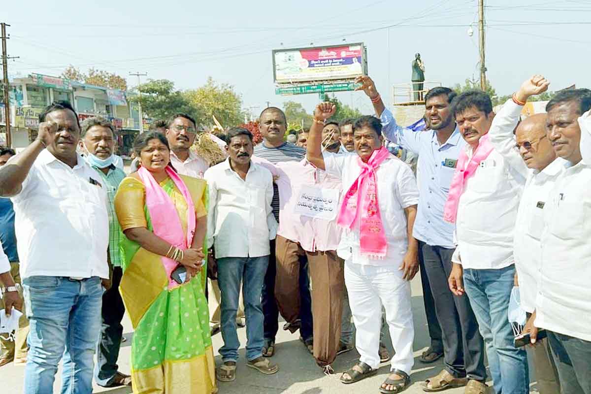 కేంద్ర బడ్జెట్‌లో తెలంగాణకు మొండిచెయ్యి