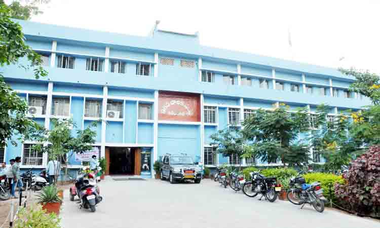 నగరాభివృద్ధే లక్ష్యంగా ..