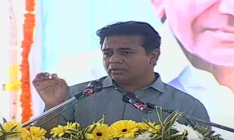 ఆగ‌మైతే మ‌ళ్లీ తెలంగాణ‌ను ఆంధ్రాలో క‌లిపేస్తారు : మంత్రి కేటీఆర్