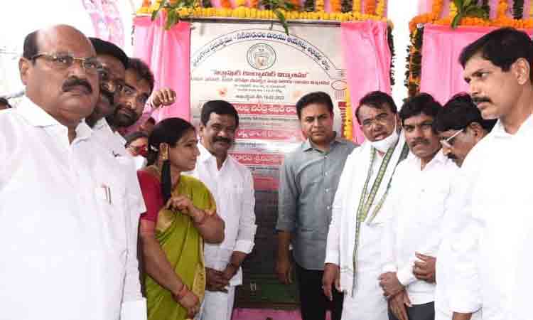 స్పీక‌ర్ పోచారం నిత్య విద్యార్థి.. మంత్రి కేటీఆర్ ప్ర‌శంస‌లు