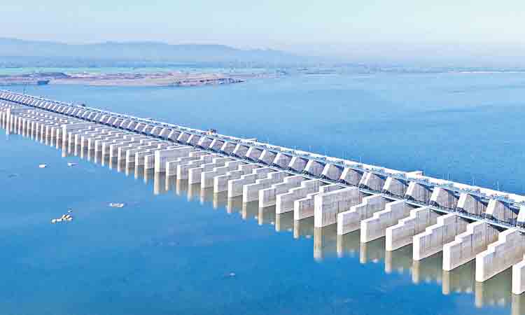 తలాపున సంద్రం