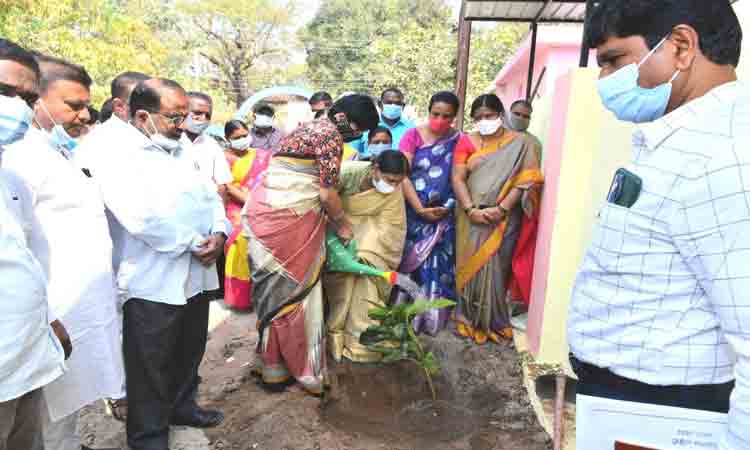 నైపుణ్యాలను పెంపొందించుకోవాలి