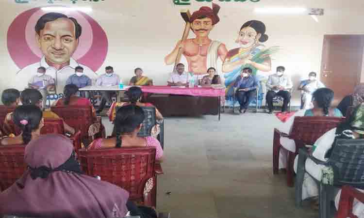 సమన్వయంతో పనిచేయాలి