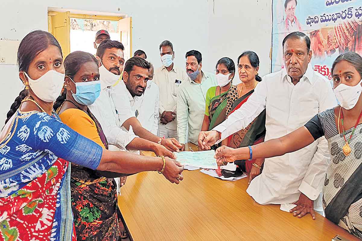 ‘కాళేశ్వరం’తో ప్రతి కుంట నింపుతాం