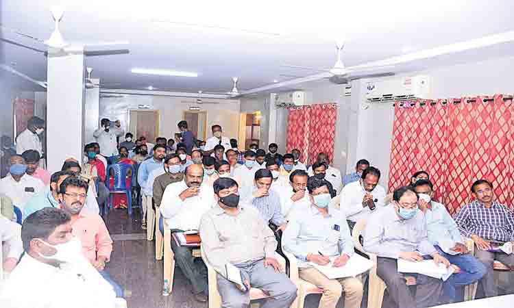 భక్తుల అవసరాల కోసం సింగూరు నీటి విడుదల