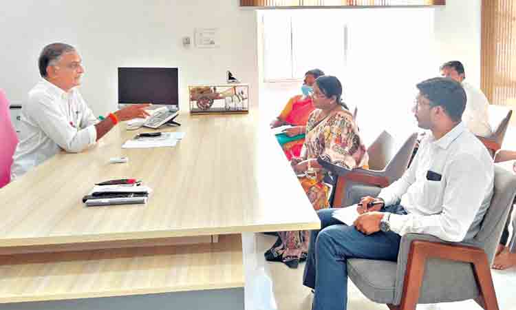 సిద్దిపేట నర్సింగ్‌ కళాశాల ప్రారంభానికి సన్నాహాలు..