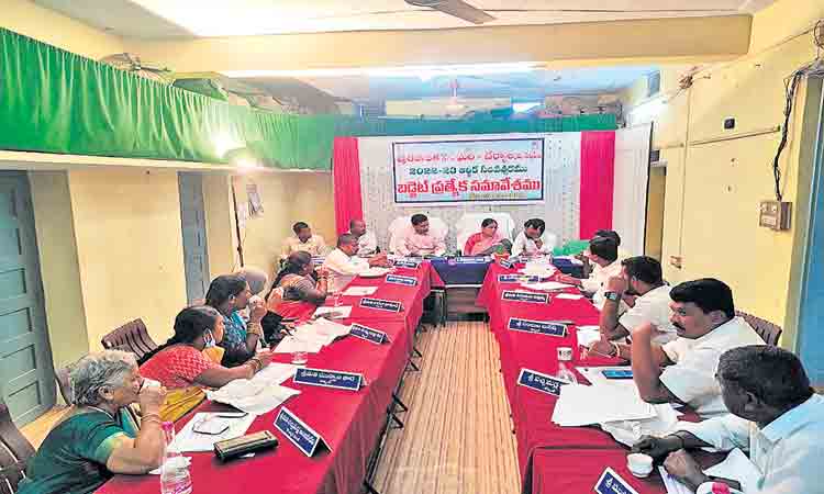 బల్దియా బడ్జెట్‌ రూ.116కోట్లు