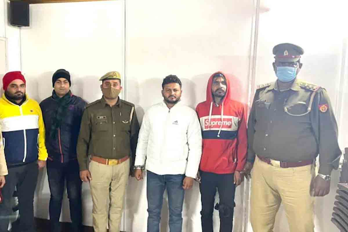 ఎంపీ అసద్‌పై కాల్పుల కేసులో ఇద్దరు అరెస్ట్‌