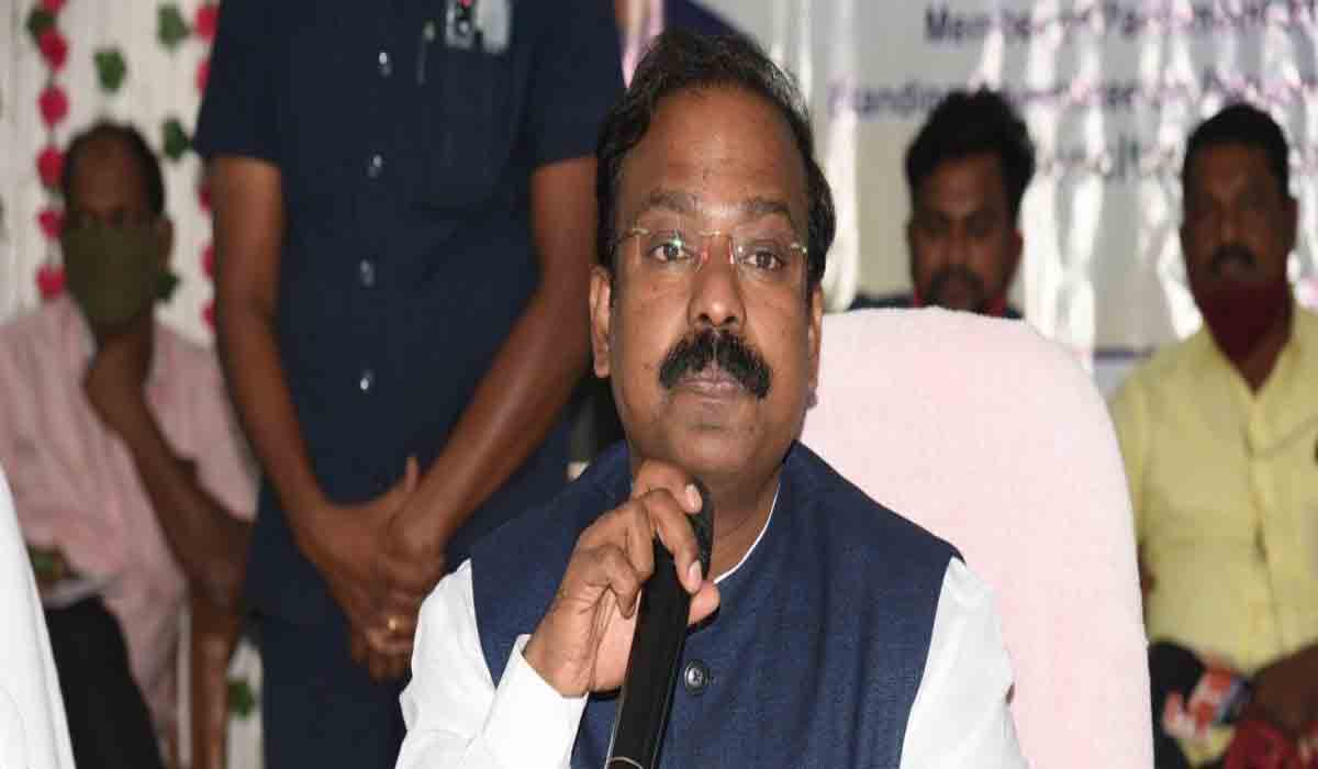 బీజేపీ నేత‌ల‌కు సిగ్గుండాలి : టీఆర్ఎస్ ఎంపీ వెంక‌టేశ్ నేత‌