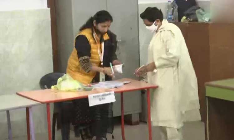 UP elections | ఉత్తరప్రదేశ్‌లో ఎస్పీ మరోసారి అధికారంలోకి రాదు: మాయావతి