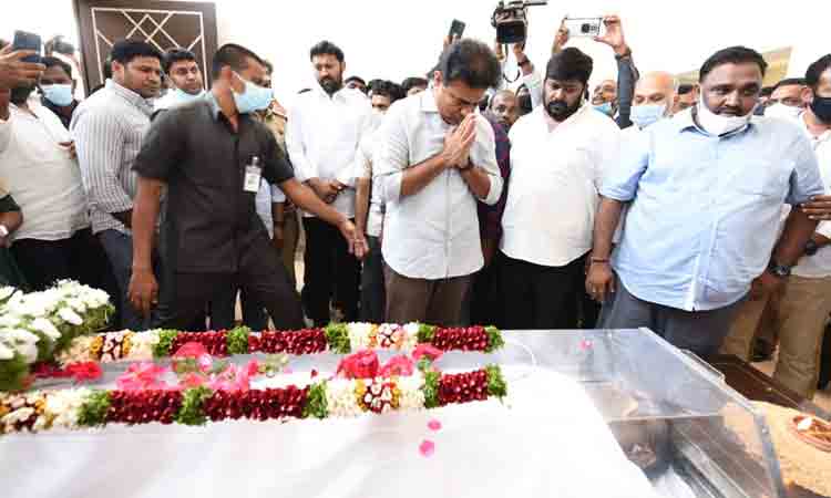 ఉజ్వ‌ల భ‌విష్య‌త్ ఉన్న నాయ‌కుడు గౌత‌మ్ రెడ్డి : మంత్రి కేటీఆర్