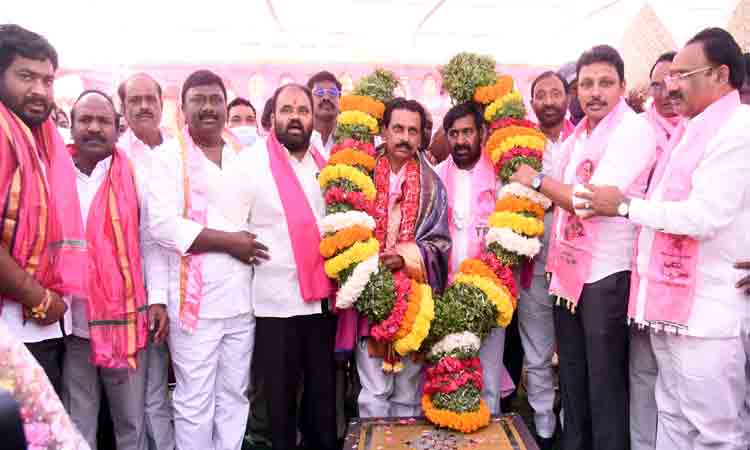 ఎనిమిదేండ్లలో దేశానికే రోల్‌ మోడల్‌గా రాష్ట్రం