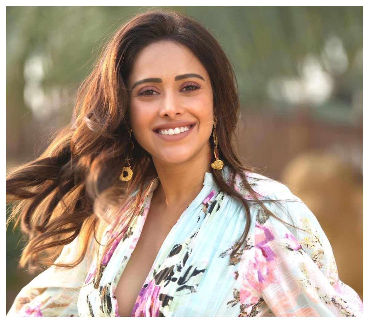 Nushrratt Bharuccha | చూపులతో గాలం వేస్తున్న నుష్రత్ బరుచా..