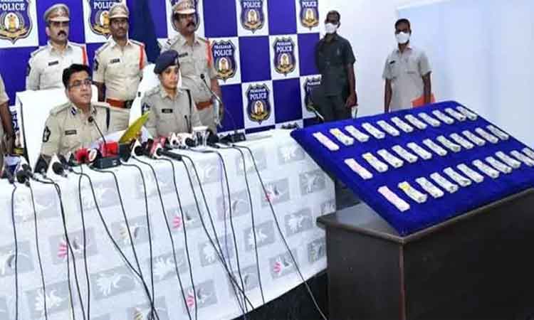 హైవేలపై దోపిడీకి పాల్పడుతున్న ముఠా, చెన్నైలో సూత్రధారి అరెస్ట్‌