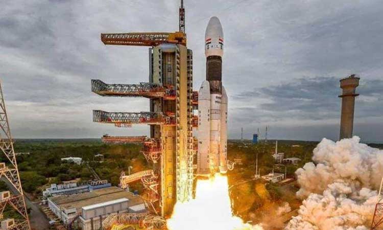 నింగిలోకి దూసుకెళ్లిన పీఎస్‌ఎల్‌వీ-సీ52 రాకెట్‌