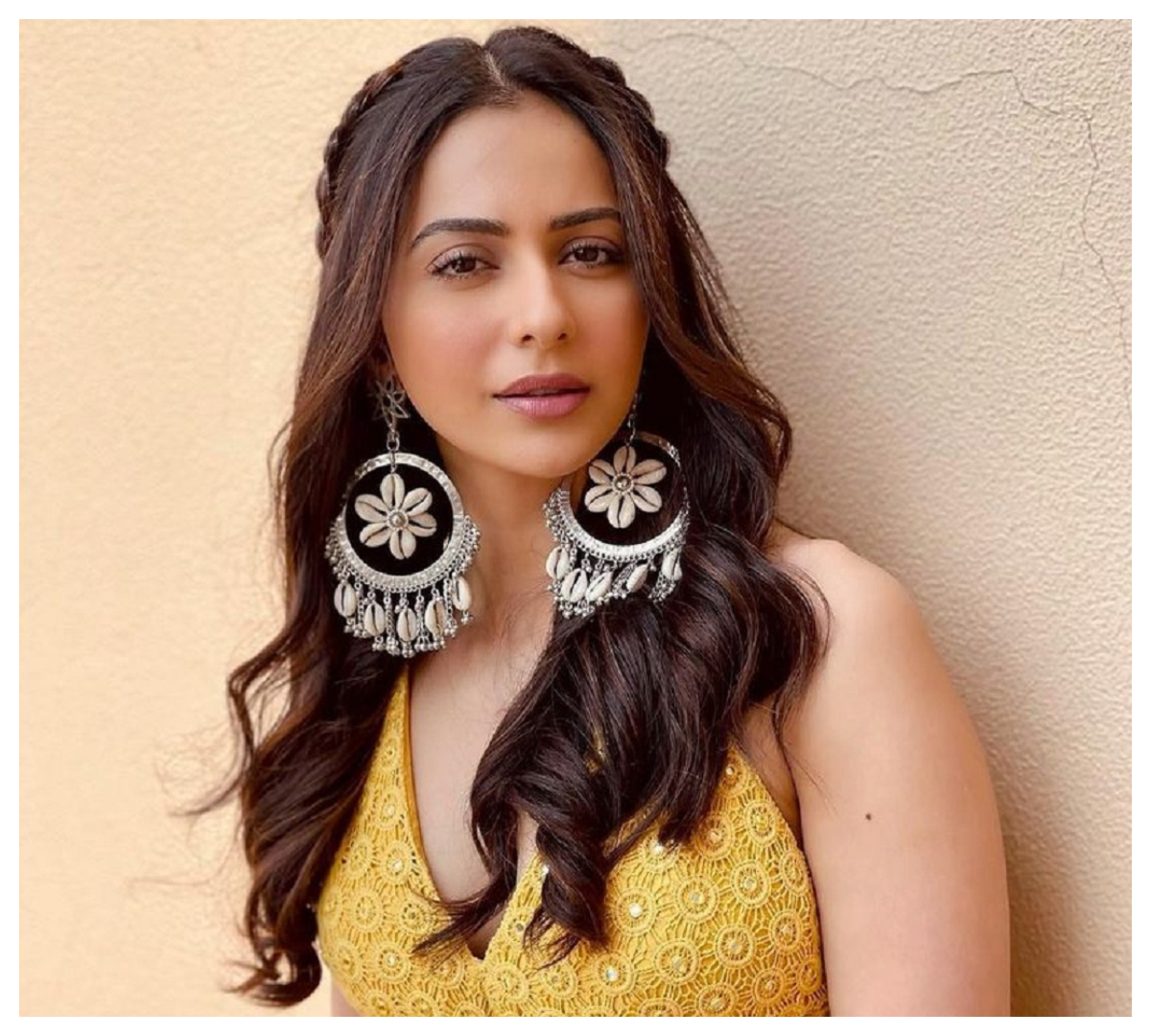 Rakul Preet Singh | క్యూట్‌ లుక్స్‌లో ర‌కుల్ ప్రీత్ సింగ్..