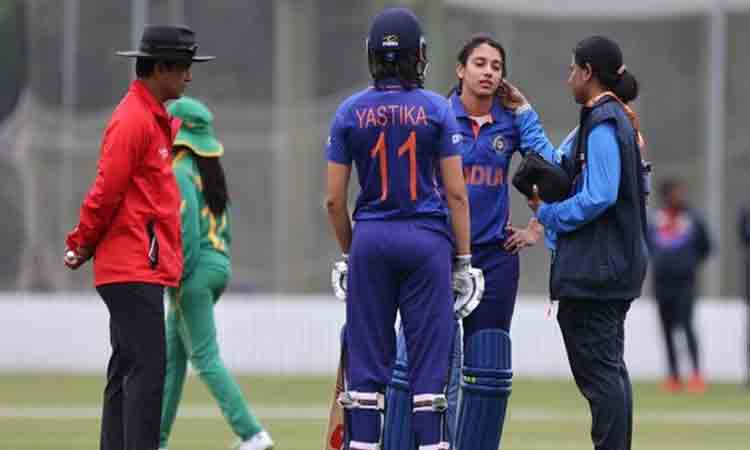 World Cup | భారత స్టార్ బ్యాటర్ మంధాన తలకు గాయం.. ప్రపంచకప్‌ ఆడటంపై మెడికల్ టీం వివరణ