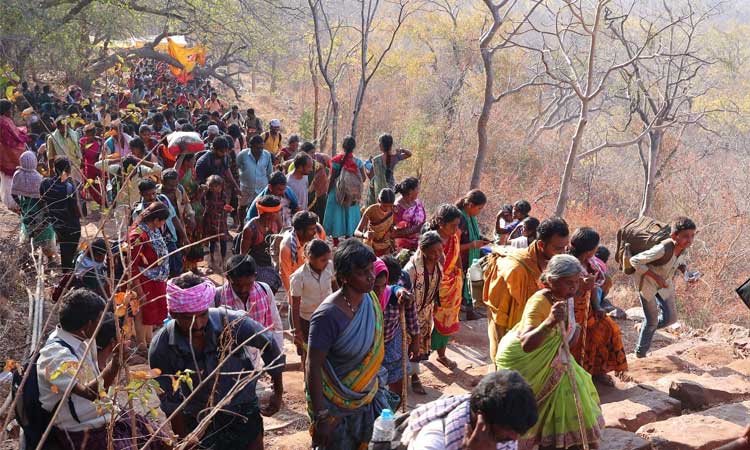 శివన్నాస్మరణతో మార్మోగిన శ్రీగిరులు