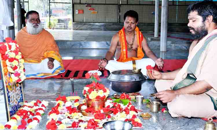 Srisailam Temple | శ్రీశైలంలో రథ సప్తమి వేడుకలు