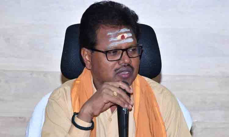 శ్రీశైల క్షేత్రాభివృద్ధికి ప్రతిఒక్కరూ సహకరించాలి : ఈవో లవన్న