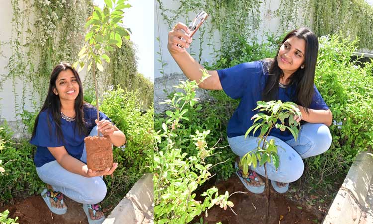 Green India Challenge | మొక్కలు నాటిన యాంకర్ శ్యామల