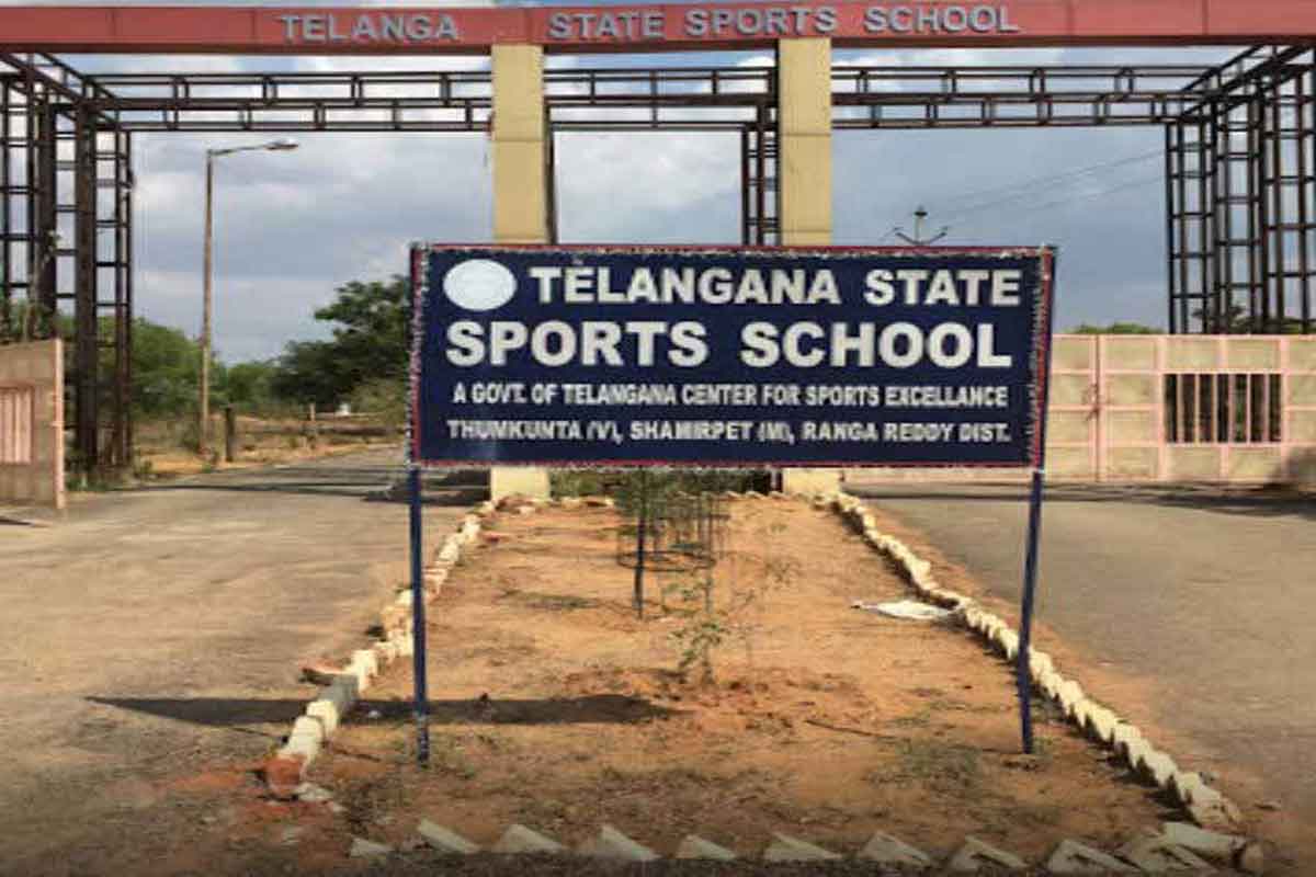 క్రీడా పాఠశాలల్లో ప్రవేశాలకు నోటిఫికేషన్‌