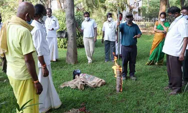 ఏనుగులను దారి మళ్లించడంపై అటవీ సిబ్బందికి టీటీడీ శిక్షణ
