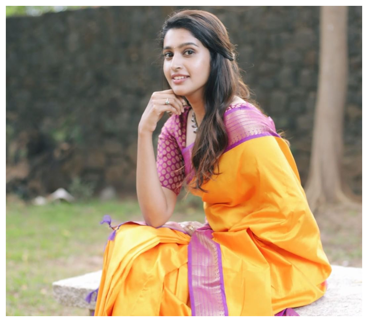 Tanya Ravichandran | పసుపురంగు చీరకట్టులో చూడముచ్ఛటగా తాన్య రవిచంద్రన్..