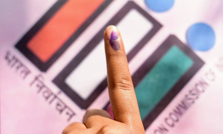 UP Polls | సంభాల్‌లో బీజేపీ అభ్య‌ర్ధి వాహ‌నం ధ్వంసం