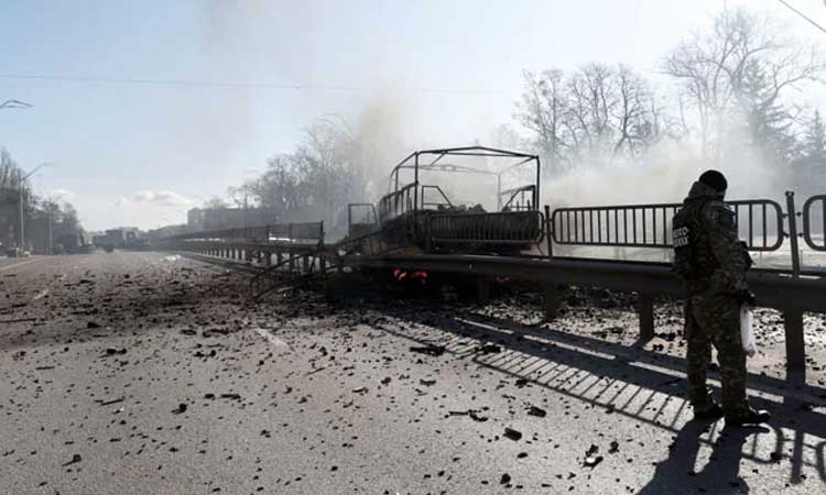 Ukraine | ఉక్రెయిన్‌లో హత్యలు, రాబరీలు.. అందరికీ తుపాకులు ఇచ్చినందుకే.. ఆగ్రహం వ్యక్తం చేసిన వ్యక్తి!