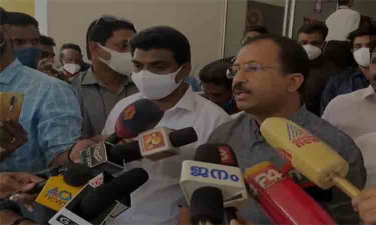 ఉక్రెయిన్‌ నుంచి 18,000 మందిని తీసుకొచ్చేందుకు చర్యలు: మురళీధరన్