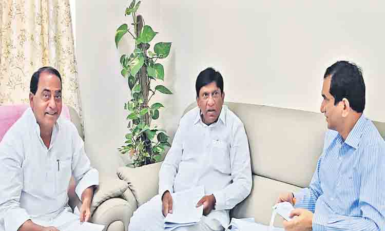 కొత్త జిల్లా కేంద్రాల్లో జిల్లా జడ్జి కోర్టులు