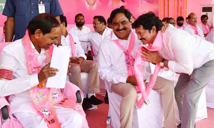 గులాబీ శ్రేణుల్లో జనగామ జోష్‌