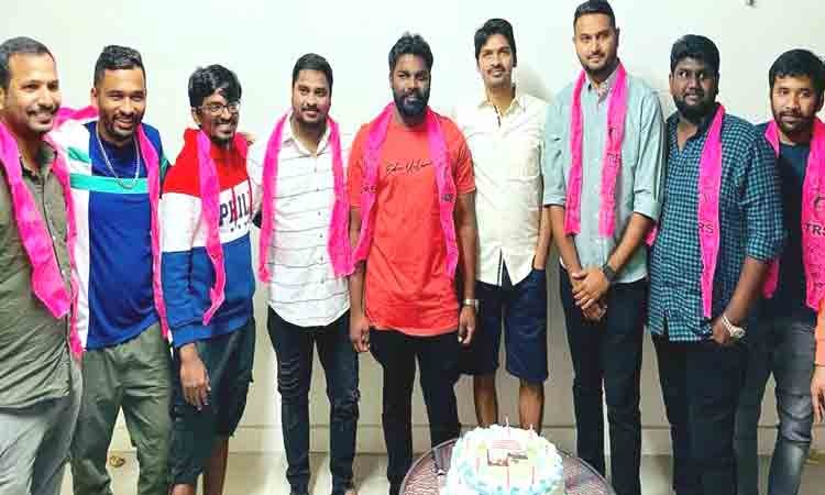 CM KCR Birthday | ఆస్ట్రేలియాలో సీఎం కేసీఆర్‌ జన్మదిన వేడుకలు..మొక్కలు నాటిన ఎన్నారైలు