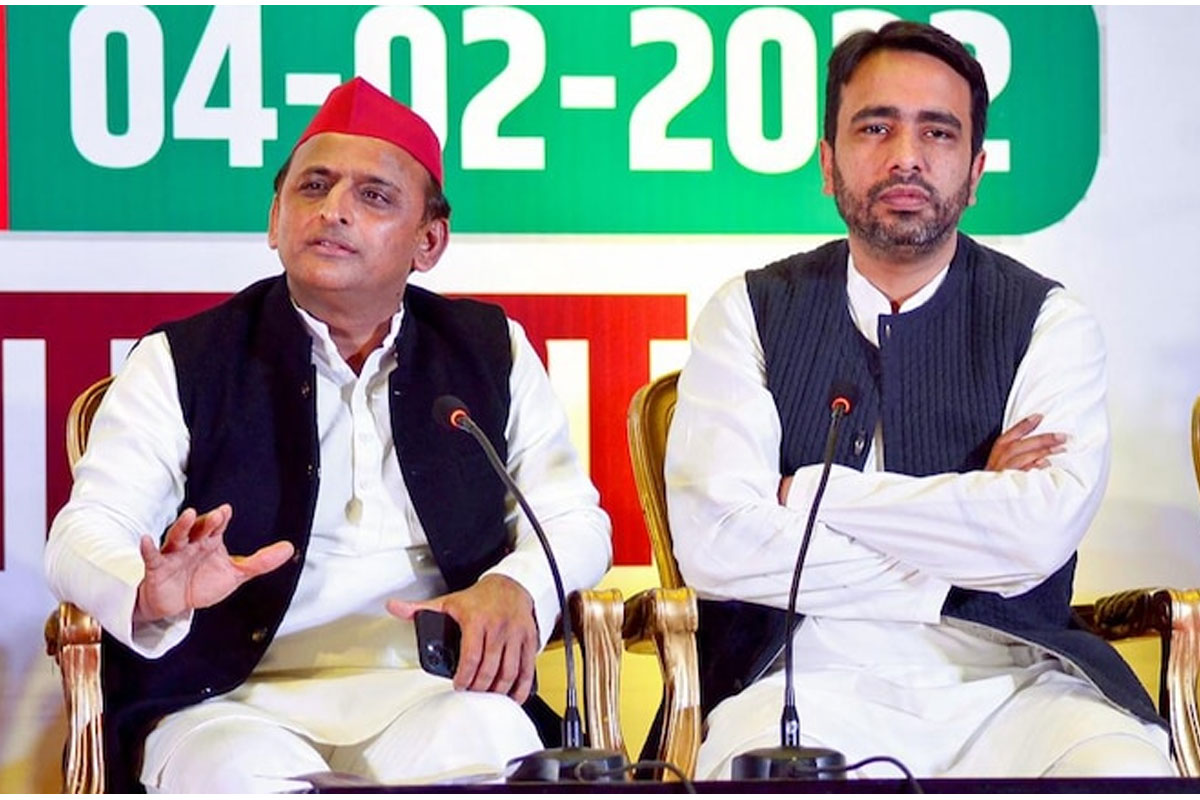 Akhilesh | డ‌బుల్ ఇంజిన్ గ్రోత్ అంటే డ‌బుల్ క‌రప్ష‌న్‌.. అఖిలేశ్ ధ్వ‌జం