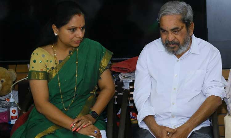 అల్లం నారాయ‌ణ‌కు ప్ర‌గాఢ సానుభూతి తెలిపిన ఎమ్మెల్సీ క‌విత‌