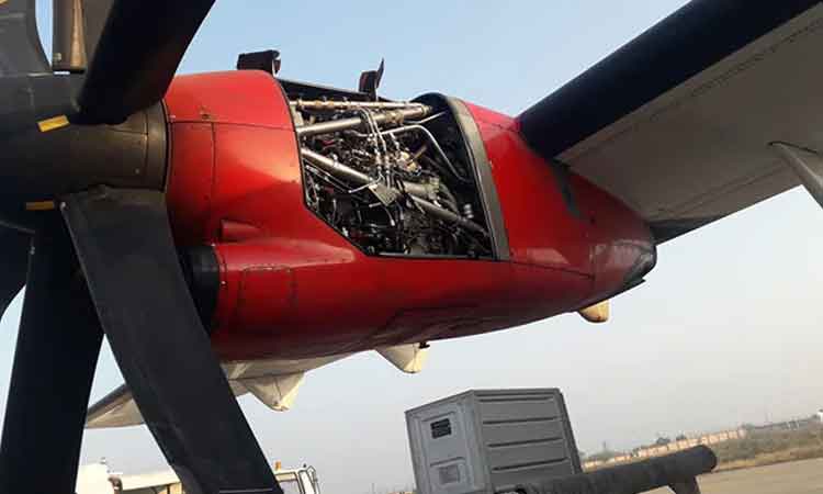 ర‌న్‌వేపై ఊడిప‌డ్డ‌ ఇంజిన్ క‌వ‌ర్.. 70 మందితో విమానం టేకాఫ్