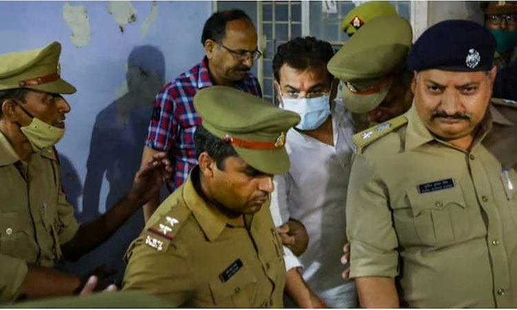 జైలు నుంచి విడుద‌లైన ల‌ఖింపూర్ ఖేరీ ప్ర‌ధాన నిందితుడు… బ‌య‌ట‌కు రావ‌డంలోనూ ప్ర‌త్యేక‌తేనా?