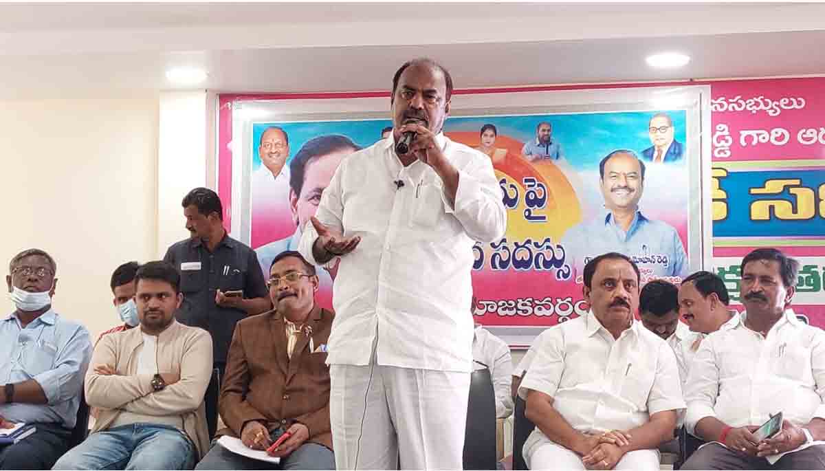 అందులో గద్వాలను ఆదర్శంగా నిలుపుతా : ఎమ్మెల్యే  బండ్ల