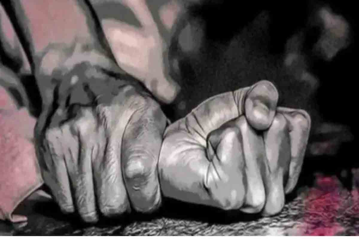 UP horror | ద‌ళిత బాలిక హత్యాచార ఘ‌ట‌న‌లో ఇద్ద‌రు నిందితుల అరెస్ట్‌!